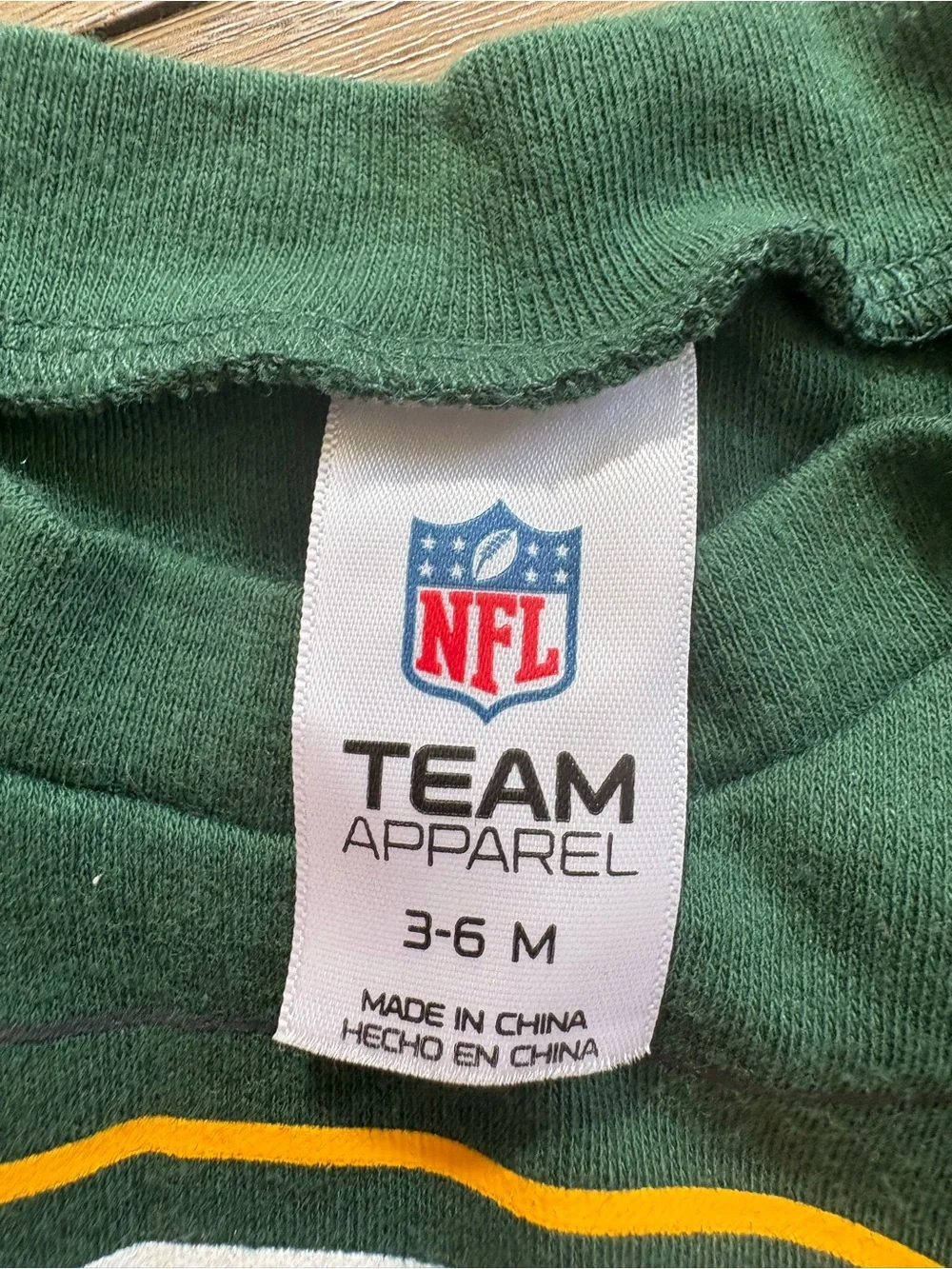 NFL Infant Tee in Green, Gold, White & Black